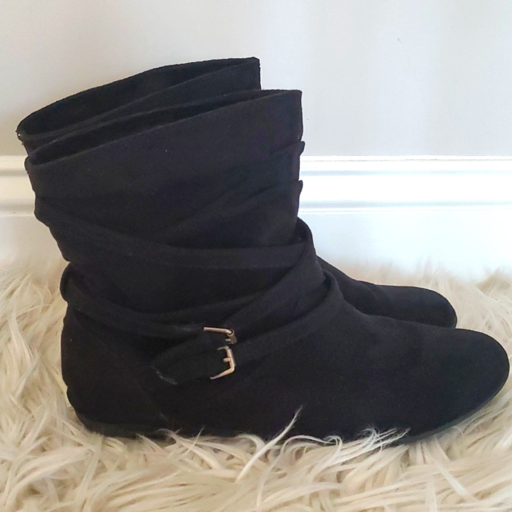 Aldo Slouchy Velvet Booties Boots Sz 7.5
